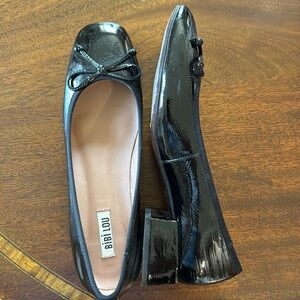 Bibi Lou black patent low heels. Size 39/US8.5 only worn 3 times.